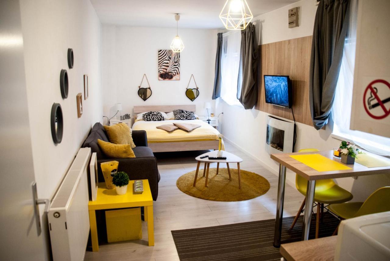 Apartments Lisinski - Private Parking ซาเกร็บ ภายนอก รูปภาพ
